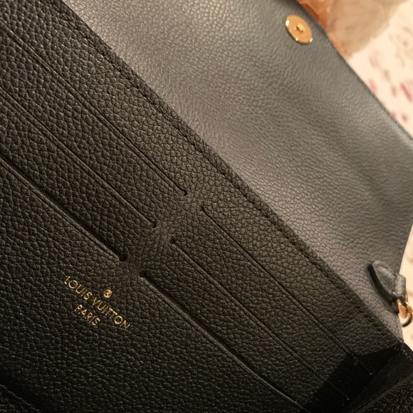 SOLD Louis Vuitton Empreinte Vavin WOC crossbody - Picture 5 of 8